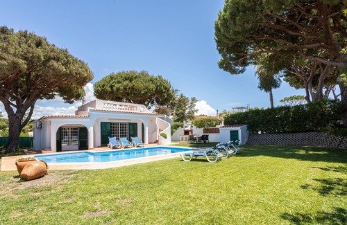 Vilamoura Villa | Villa Moura by HelloVacations