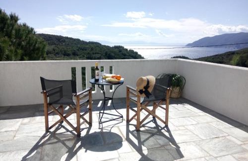 Alonissos Villa | Villa Myrto