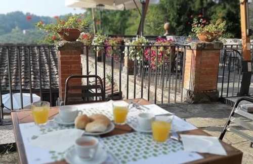Figline e Incisa Valdarno Apartamento | Villa Norcenni Aparthotel