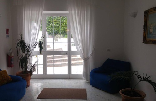 Succhivo Cama Y Desayuno | Villa Natalina