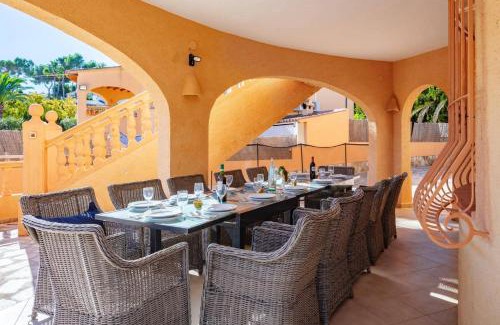 Moravit Villa | Villa Navacerrada by Villa Plus