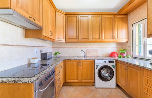 Vila Nova de Milfontes Villa | Villa 'Nelson E Esperanca' con terraza privada, jardín privado y Wi-Fi
