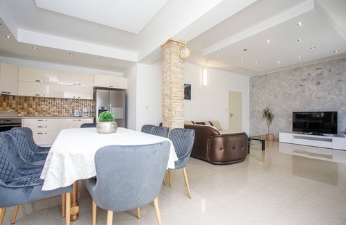 Srinjine Villa | Villa near Split, private pool, completely private