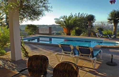 Vélez-Málaga Casa | Casa Costa del Sol vacaciones con espectaculares vistas panorámicas al mar Mediterráneo.