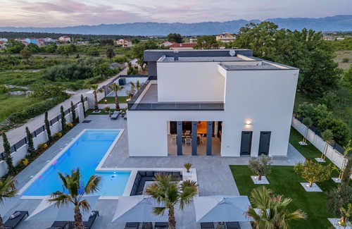 Zaton Villa | Villa Neo