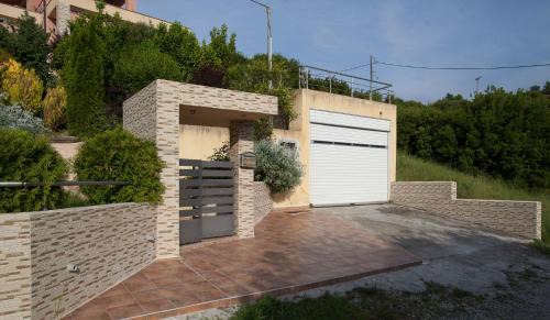 Servia Casa | Villa Neraida