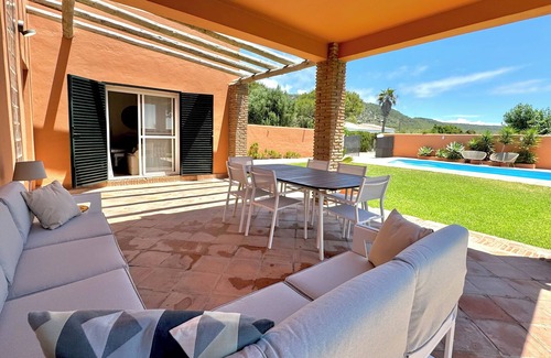 Los Caños de Meca Chalet De Esquí | CHALET JUNTO A LA PLAYA ( 5MINUTOS ) CON PISCINA PRIVADA