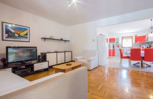 Snasici Casa | Casa de vacaciones Nika con piscina
