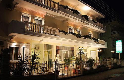 Olymbiaki Akti Apartamento | Villa Niki