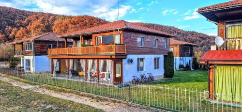 Maritsa Apartamento | Villa Nikol Apt #2