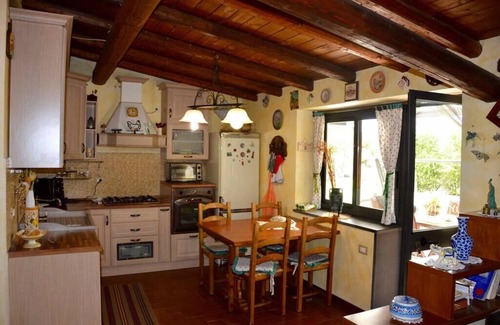Mascalucia Casa | Villa Nenúfar - Villa las laderas del Etna con gran jardín y piscina