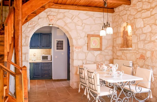 Agia Marina Villa | Villa Niovi Aresti con piscina privada