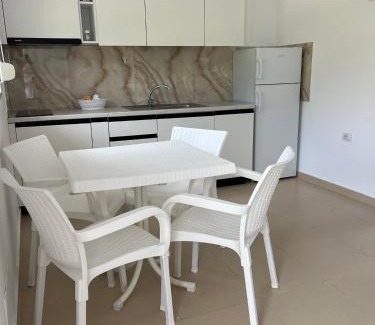 Borsh Hotel | Villa Noel Borsh