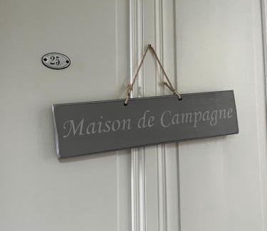 Sedan Casa | VILLA NOTRE DAME face au Château fort