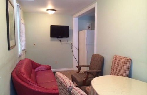 Wasaga Beach Hotel | Villa Nova Motel Resort