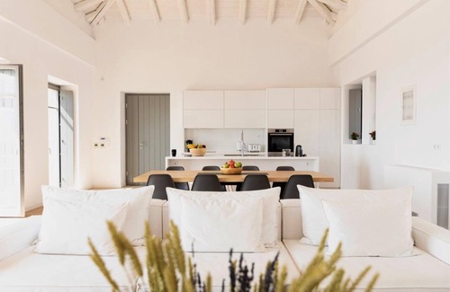Lefktron Villa | Villa Nupadi