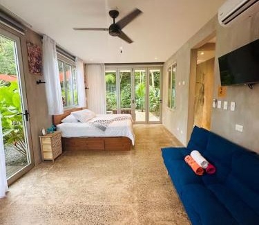 Jacó Cabina | Villa Oasis 2 - Playa Blanca, Mantas, Jaco