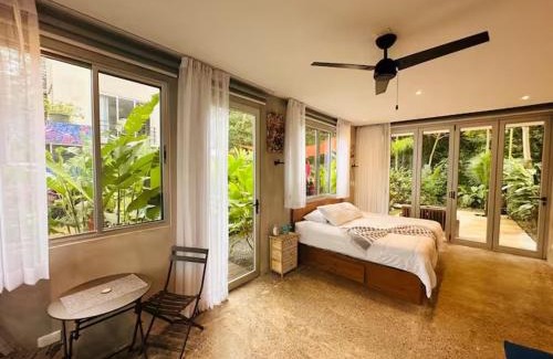 Jacó Cabina | Villa Oasis 2 - Playa Blanca, Mantas, Jaco