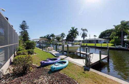 Yacht Club Casa | Villa Ocean Palm - Cape Coral - Roelens Vacations