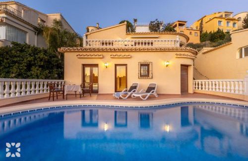 Cumbre del Sol Villa | Villa Octavio by Abahana Villas