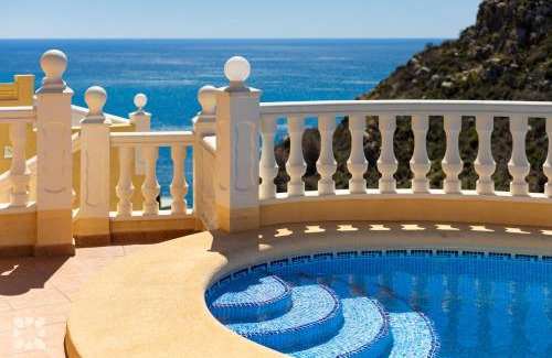 Cumbre del Sol Villa | Villa Octavio by Abahana Villas