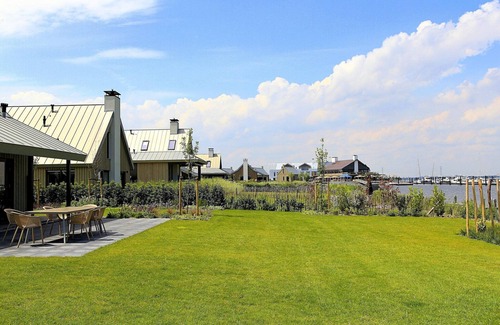 Tholen Casa | Villa Oesterdam Comfort | 4 persons
