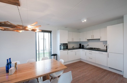 Tholen Casa | Villa Oesterdam | Sleeps 12 persons