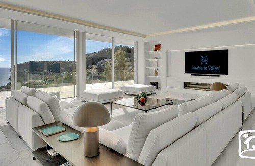 Mar Azul Villa | Villa OLIMPIA by Abahana Villas
