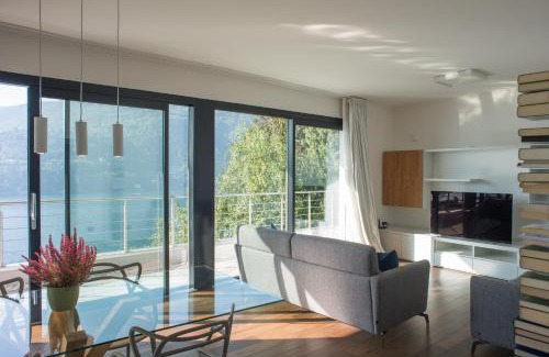 Blevio Apartamento | Villa Olivo - by MyHomeInComo