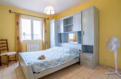 Le Grau-Du-Roi Villa | Villa Orée des Salines by Interhome