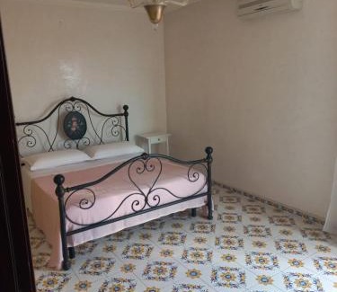 Praia a Mare Cama Y Desayuno | Villa Orchidea