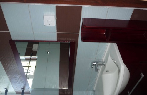 La Gaulette Apartamento | Villa Orchidee es con gran espacio, prov WIFI gratis, agradable para pareja, playa 5 min.
