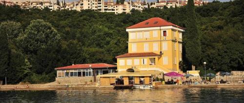 Sarsoni Apartamento | Villa Orka