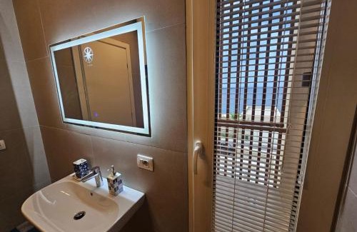 Jala Villa | Villa Ostriche Green Coast Palase