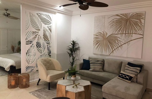 Bavaro Chalet De Esquí | Chalet con vista a la marina Cap Cana