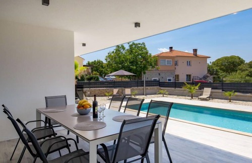 Pinezici Casa | Villa Palma by Interhome