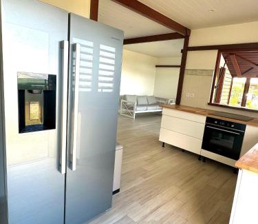 Sainte-Rose Casa | Villa Pamplemousse, votre havre de paix à deux pas de la plage
