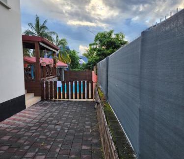 Sainte-Rose Villa | Villa PANAM' chez R'Marine439 locations saisonnières