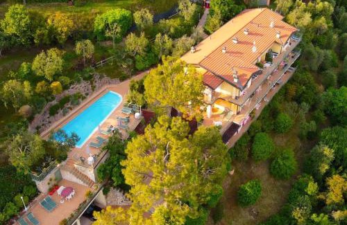 Gardone Riviera Apartamento | Villa Panorama Residence