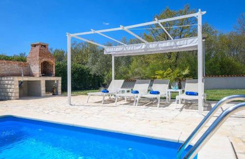 Butkovici Casa | Villa Paradis
