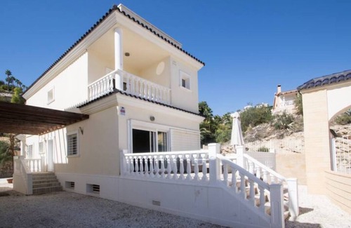 Coveta Fuma Chalet De Esquí | VILLA PARADISE CAMPELLO