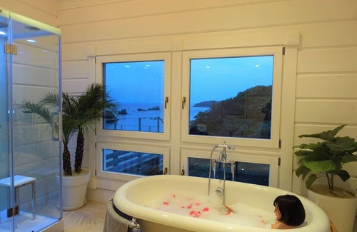 Kawazu Hotel | Villa Paradise of the sea and white sand Casa d / Kamogun Shizuoka