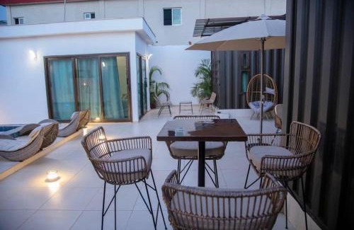 Assouinde Casa | Villa paradisiaque à Assinie 10 personnes