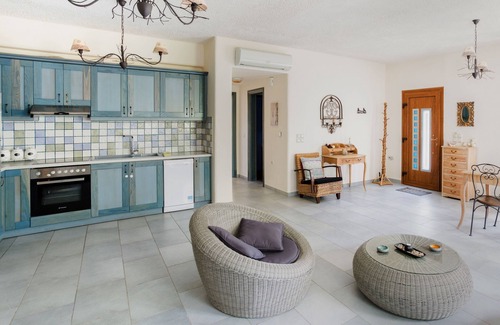 Sivas Villa | Piscina privada + jardín, W-LAN, TV-Sat, complejo idílico tranquilo de 5 villas