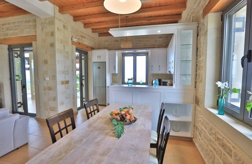 Monopari Villa | Villa Pegasus con fantásticas vistas panorámicas cerca de Rethymnon