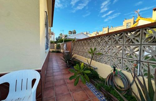 Torremolinos Casa | Villa Pepita - 3 dormitorios - 350 metros playa - Piscina
