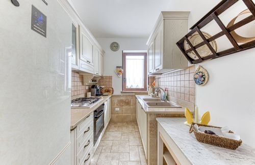 Alessano Villa | Villa 'Petfriendly' con terraza privada, Wi-Fi y aire acondicionado