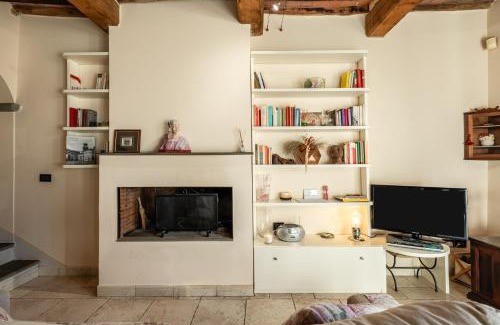 Uzzano Casa | Villa Petri