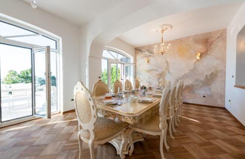 Bregi Villa | Villa Piano with Stunning View, heated outdoor pool & gaming room