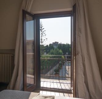Trani Cama Y Desayuno | Villa Pietra Bianca - Luxury stay in Puglia